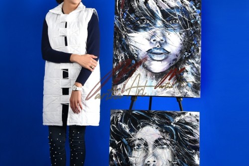 نقاشی دختری در باد و امید